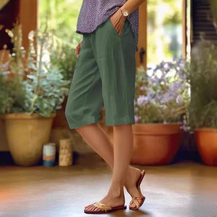 Women's Linen-Look Capri Shorts with Front Crease